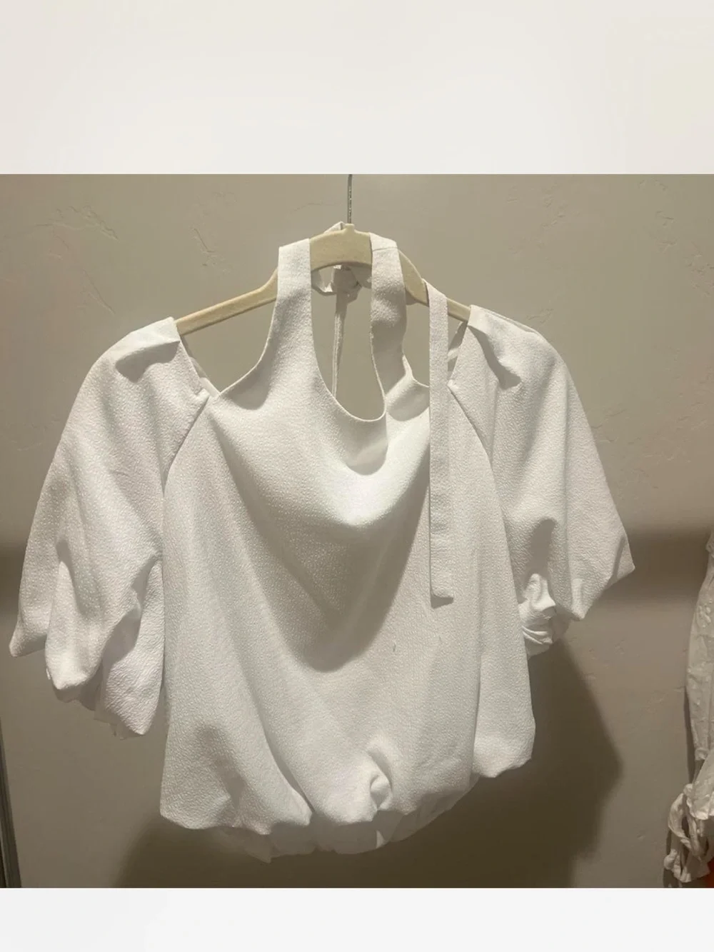 Astr White Puff Sleeve Halter Blouse